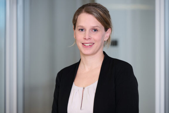 Bettina Weber, Juristin